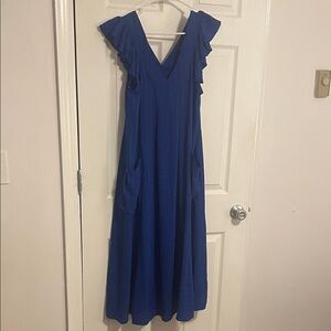 Chic Blue Midi Dress with Ruffle Sleeves